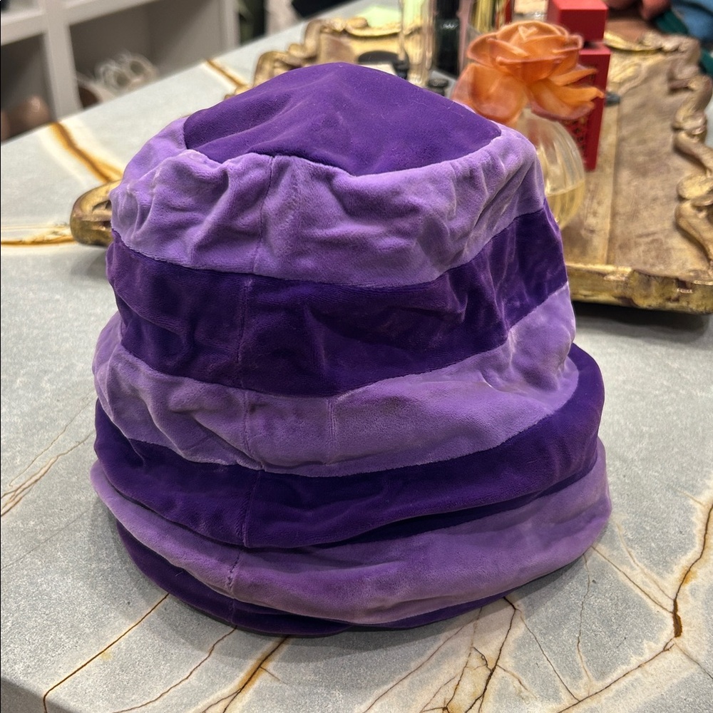 Vintage ladies purple striped hat.  Very unique. Oppenheim Collins